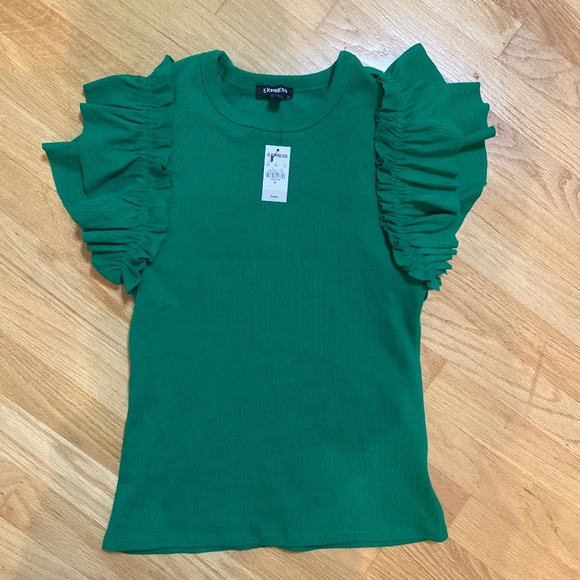 Express size M Kelly green top new with tags - Picture 1 of 3